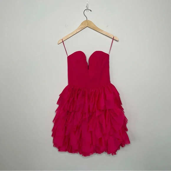 H&M VOLUMINOUS LAYERED DRESS in Hot Pink  prom barbiecore new preppy sweetheart - Picture 1 of 12